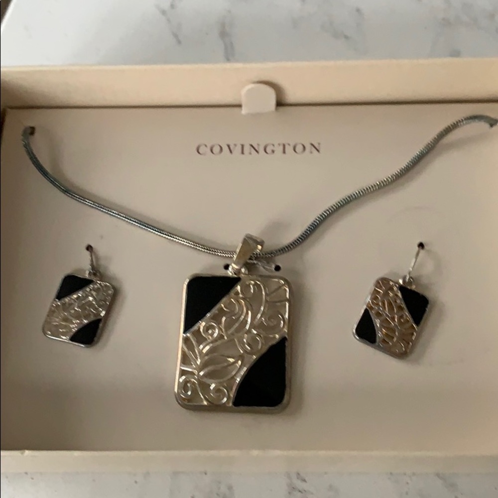 Covington jewelry, necklace and earrings set